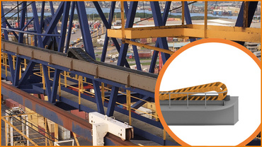 Installation d'une chaîne porte-câbles sur la poutre du pont